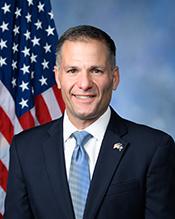 Headshot of Marcus Molinaro